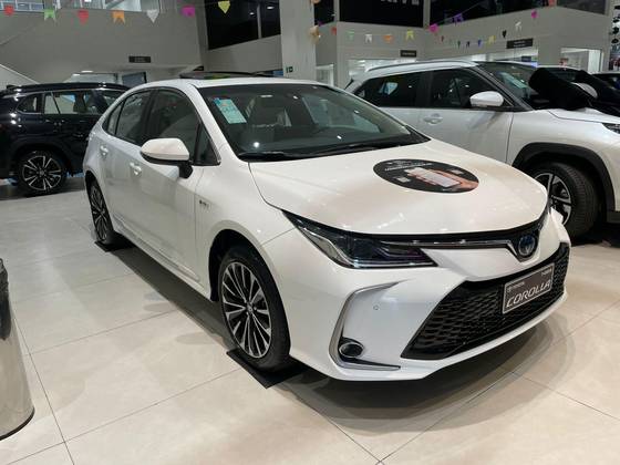 TOYOTA COROLLA 1.8 VVT-I HYBRID FLEX ALTIS PREMIUM CVT TOYOTA COROLLA 1.8 VVT-I HYBRID FLEX ALTIS PREMIUM CVT